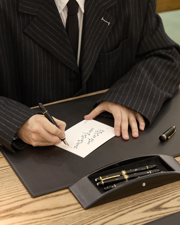 2일 현대백화점 판교점에서 몽블랑 아시아 앰버서더 배우 서강준이 참석한 포토콜 행사가 진행됐다(사진 = 몽블랑)