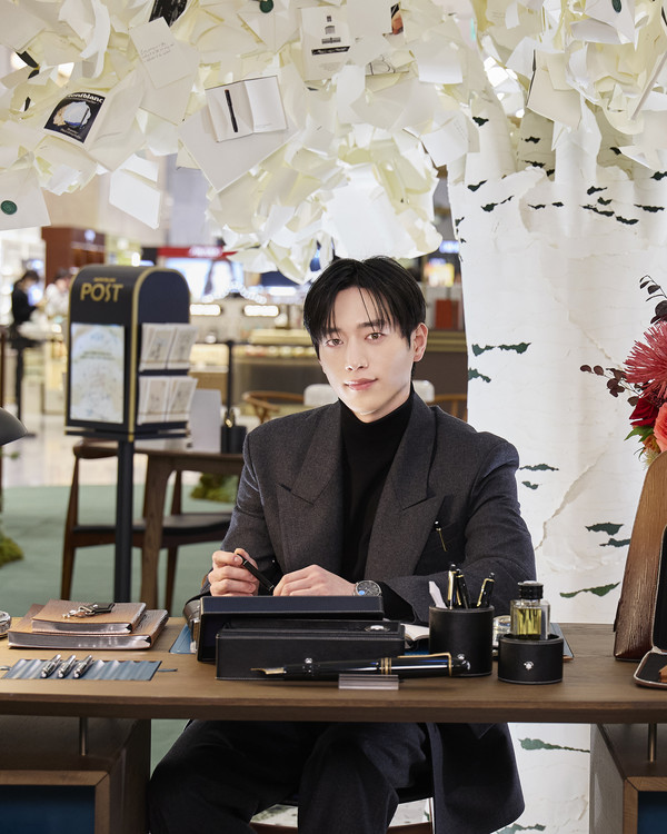 2일 현대백화점 판교점에서 몽블랑 아시아 앰버서더 배우 서강준이 참석한 포토콜 행사가 진행됐다(사진 = 몽블랑)