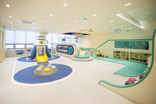 서울형 키즈카페 신월5동점 전경