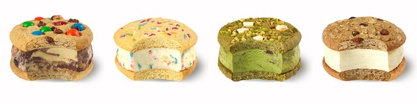 쿠키샌드 4종(피넛초콜릿, 해피버스데이, 피스타치오 말차, 진저브레드 바닐라빈)