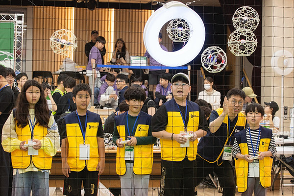 지난 'Y교육박람회 2025 전국드론축구경진대회' 경기 현장